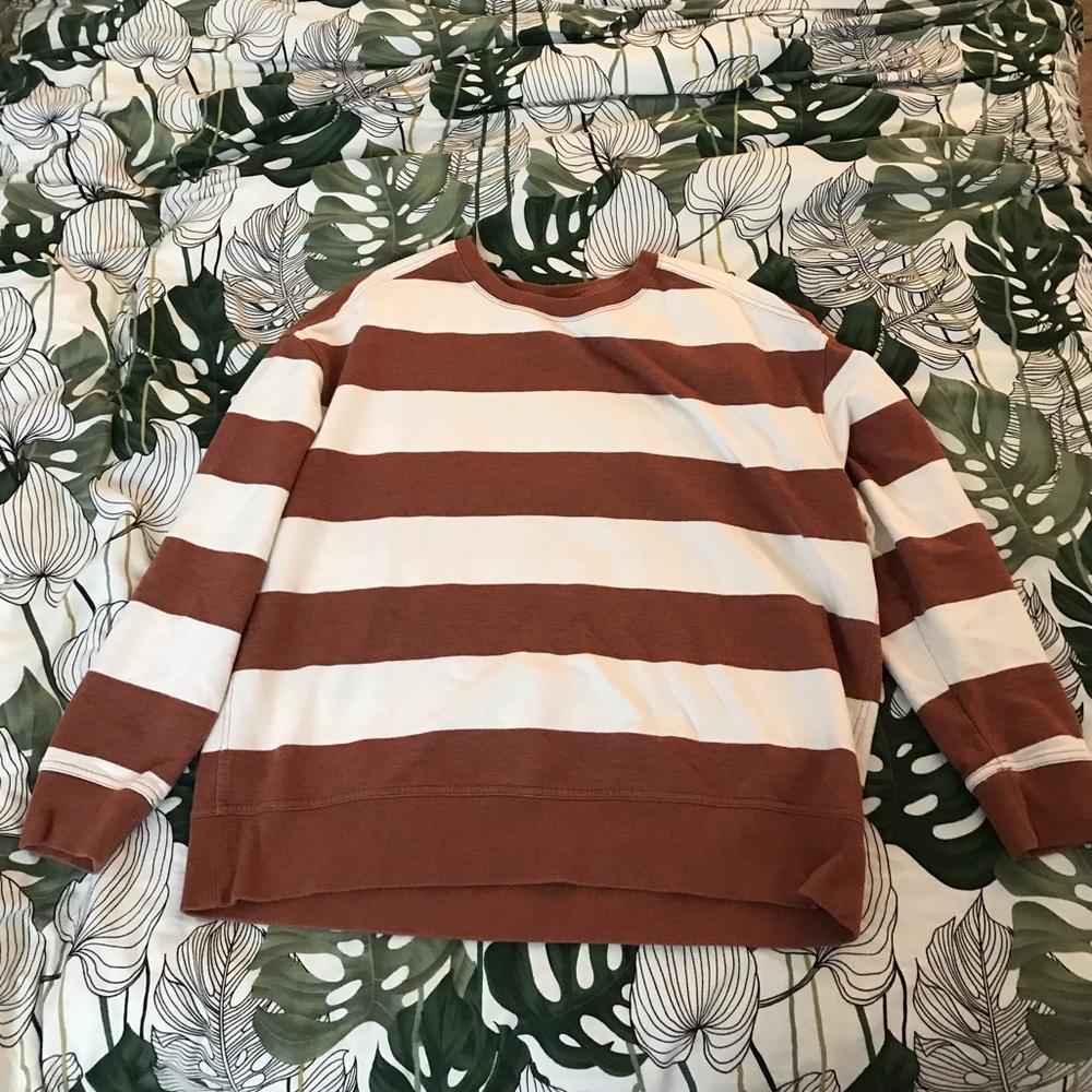 Universal Thread Rust and Creme Sweater XL
